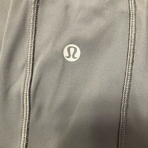 Lululemon Gray Activewear leggings